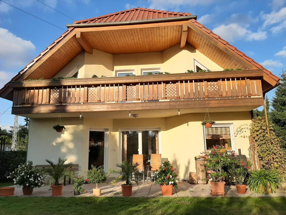 Fewo Hohen Neuendorf Bei Berlin Mit Sauna Und Fuss-Spa Exterior foto